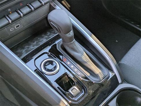 New 2026 Chevrolet Colorado W/T image 19