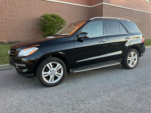 Used 2015 Mercedes-Benz ML 350 4MATIC image 5