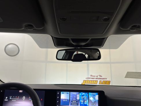 New 2026 Nissan Sentra SV w/ SV Convenience Package FWD image 20