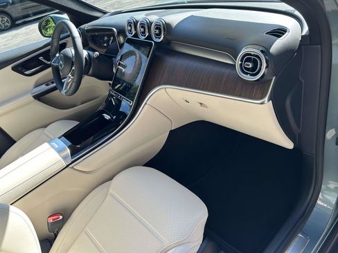 New 2027 Mercedes-Benz GLC 300 image 43