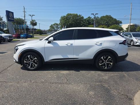 Used 2024 Kia Sportage EX FWD image 7