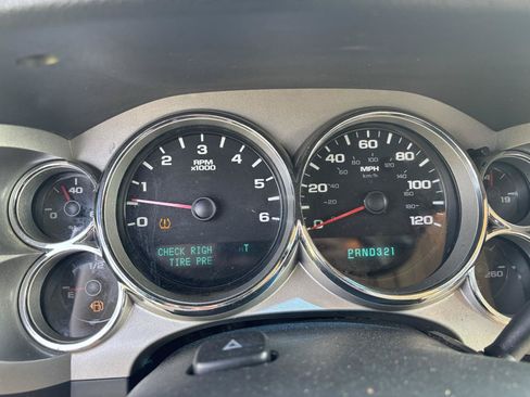 Used 2007 Chevrolet Silverado 1500 LT w/ 1LT Convenience Package RWD image 15