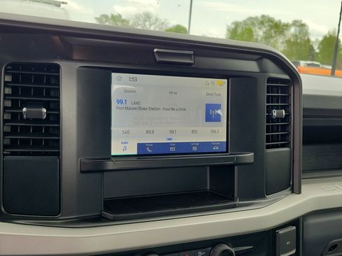 New 2026 Ford F250 XL AWD/4WD image 27