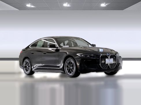 Certified 2023 BMW i4 eDrive35 w/ Premium Package RWD image 6