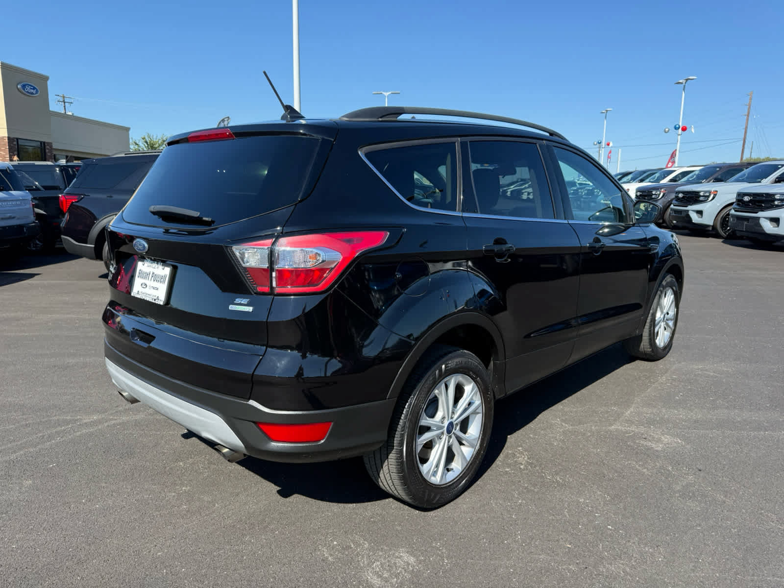 Used 2018 Ford Escape SE w/ SE Sync 3 Package FWD image 19