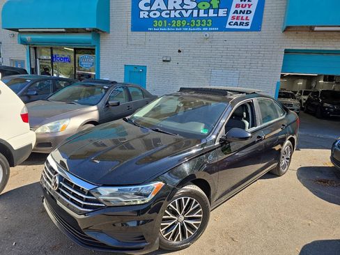 Used 2021 Volkswagen Jetta SE FWD image 4
