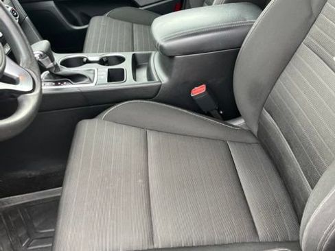 Used 2018 Kia Sportage LX w/ LX Popular Package FWD image 12