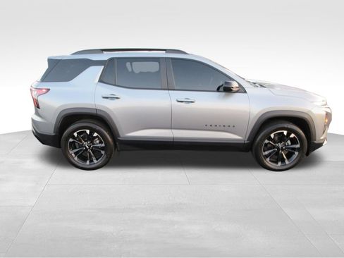 Certified 2025 Chevrolet Equinox RS w/ Convenience Package III AWD/4WD image 6
