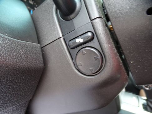 Used 2014 Ford Explorer AWD Limited w/ Equipment Group 301A image 23