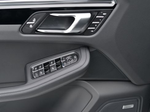 New 2026 Porsche Macan S AWD/4WD image 26