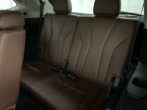 Used 2023 Acura MDX SH-AWD w/ Advance Package image 26