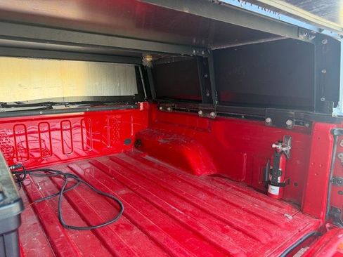 Used 2020 Jeep Gladiator Sport w/ Quick Order Package 24S image 12