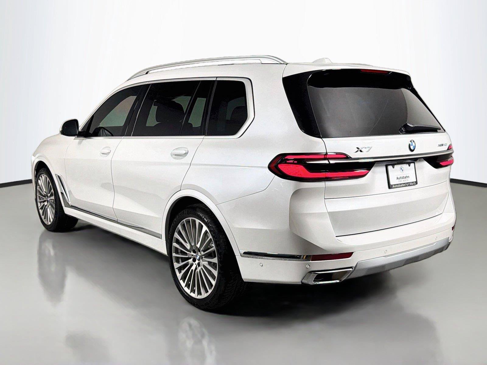 New 2027 BMW X7 xDrive40i w/ Executive Package AWD/4WD image 7