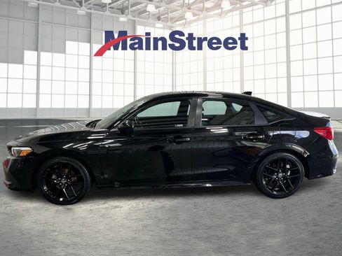 Used 2024 Honda Civic Sport image 2