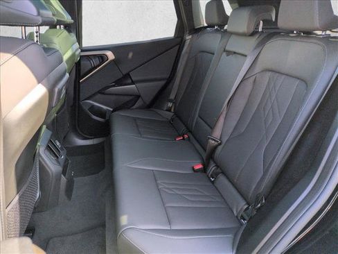 Used 2025 BMW X3 xDrive30i w/ Convenience Package AWD/4WD image 19