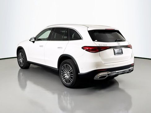 Used 2026 Mercedes-Benz GLC 300 4MATIC image 5