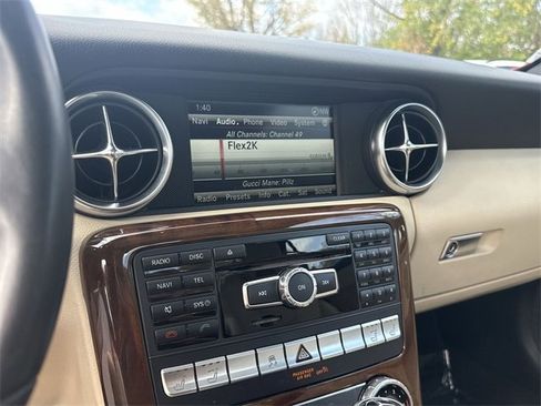 Used 2015 Mercedes-Benz SLK 250 image 16