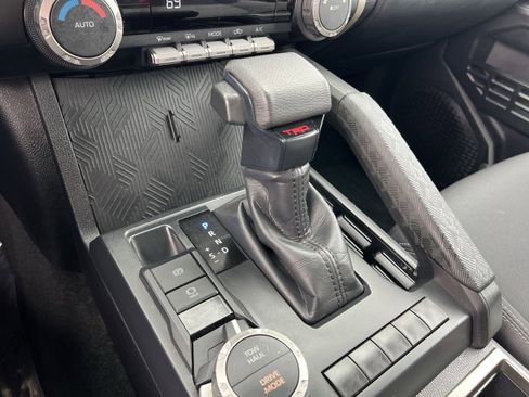 Used 2024 Toyota Tacoma TRD Sport image 22