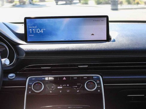 Used 2023 Genesis GV80 2.5T image 13