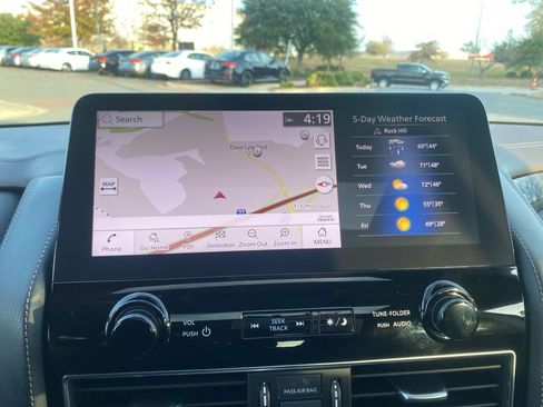 Used 2024 Nissan Armada Platinum w/ Cargo Package image 22