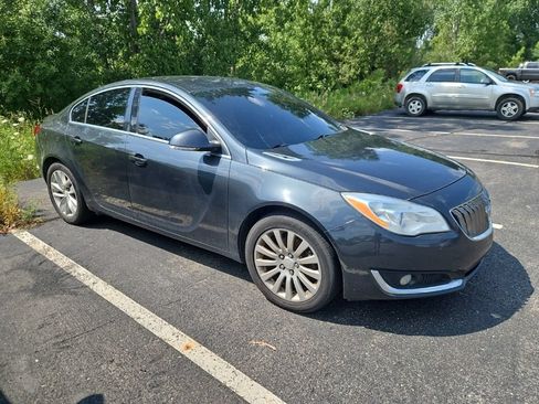 Used 2015 Buick Regal FWD image 3