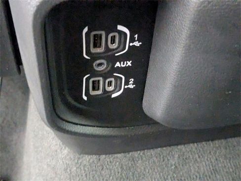 Certified 2021 RAM 1500 Laramie w/ Off Road Group image 23