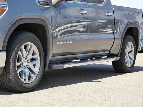 Used 2021 GMC Sierra 1500 SLT w/ SLT Premium Plus Package AWD/4WD image 5