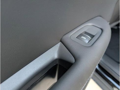 New 2026 Cadillac XT5 Sportv w/ LPO, Onyx Lite Package image 12