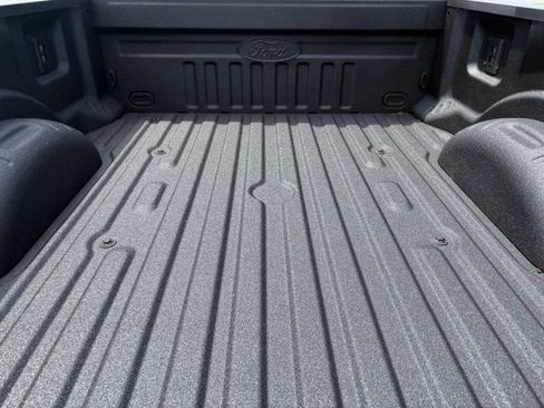 New 2026 Ford F250 Lariat w/ Black Appearance Package AWD/4WD image 18