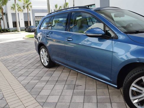 Used 2015 Volkswagen Golf TDI SE w/ Lighting Package FWD image 16