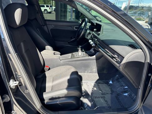 Used 2024 Honda Civic Sport image 17
