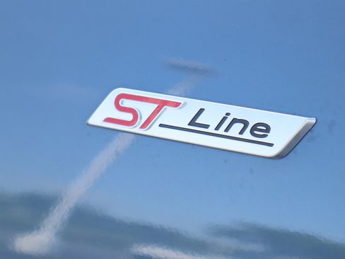 New 2025 Ford Escape ST-Line w/ Tech Pack #1 image 11