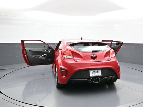 Used 2015 Hyundai Veloster Turbo FWD image 46