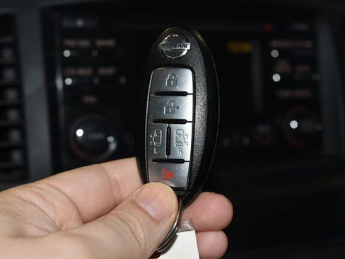 Used 2012 Nissan Quest SV w/ Protection Pkg FWD image 14