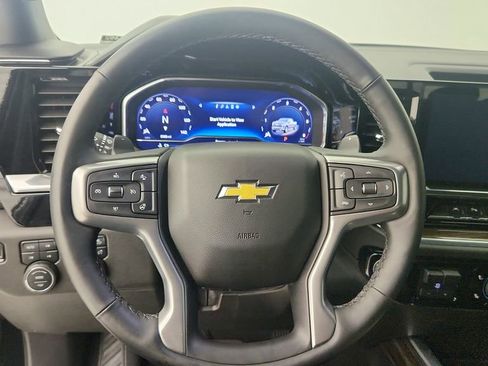 Used 2025 Chevrolet Silverado 1500 LT w/ Texas Edition Plus AWD/4WD image 17