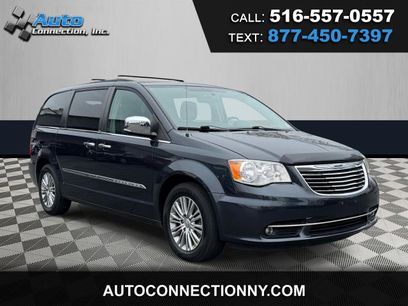 Used 2013 Chrysler Town & Country Touring-L w/ Driver Convenience Group