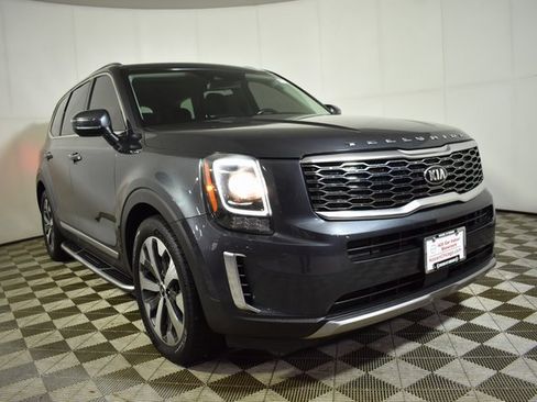 Used 2020 Kia Telluride S w/ S 8 Passenger Seating Package image 3