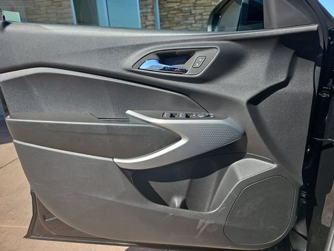 New 2026 Chevrolet Trax LS w/ LS Convenience Package FWD image 26