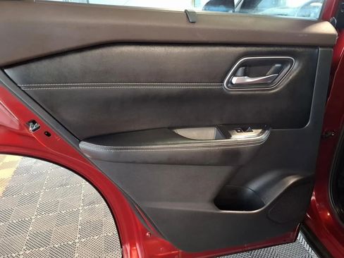 Used 2021 Nissan Rogue SL w/ Premium Package image 15