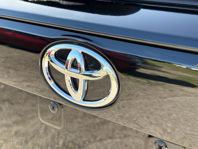 Used 2025 Toyota RAV4 XLE w/ Convenience Package FWD image 13