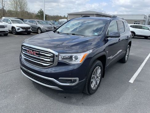 Used 2019 GMC Acadia SLE w/ LPO, Floor Liner Package image 4