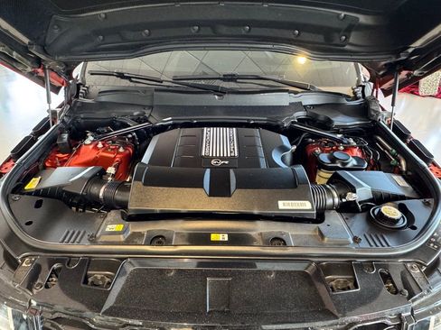 Used 2022 Land Rover Range Rover Sport SVR image 9