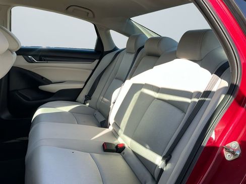 Used 2019 Honda Accord LX image 14