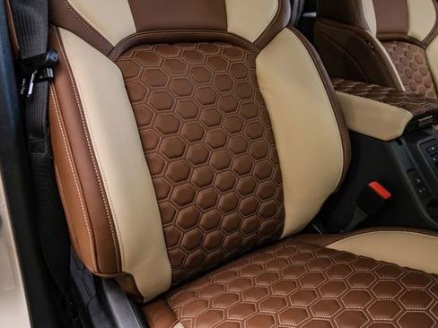 Used 2025 Ford Bronco Raptor image 16