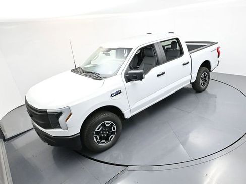 New 2024 Ford F150 Lightning Pro w/ Tow Technology Package image 20