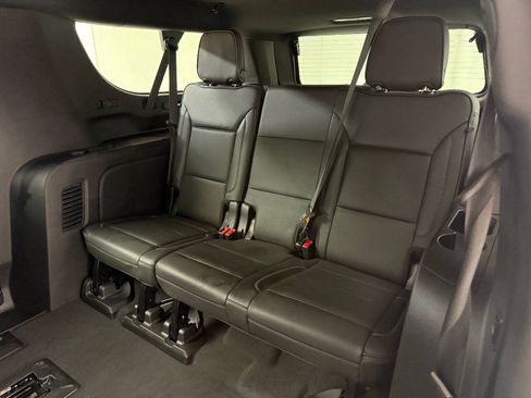 Used 2021 GMC Yukon XL Denali w/ Denali Ultimate Package RWD image 26