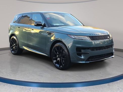 New 2026 Land Rover Range Rover Sport Dynamic SE image 3