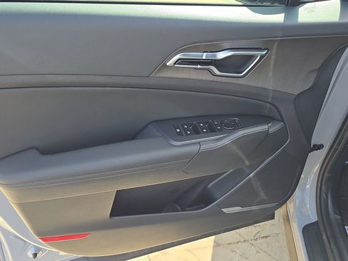 New 2026 Kia Sportage X-Line AWD/4WD image 18