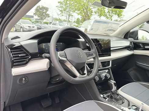 New 2026 Volkswagen Taos S FWD image 10