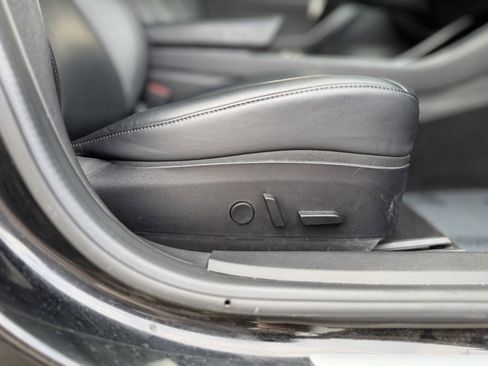 Used 2018 Tesla Model 3 image 35